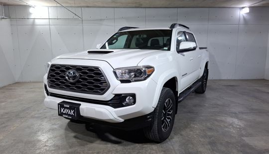 Toyota • Tacoma