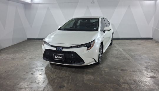 Toyota • Corolla