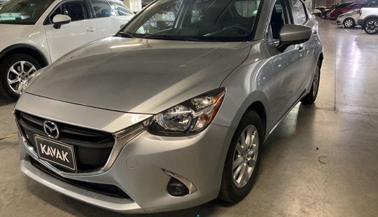 Mazda • Mazda 2