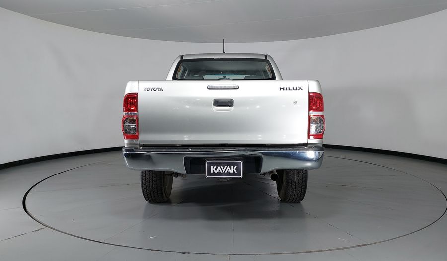 Toyota Hilux 2.7 DOBLE CABINA SR Pickup 2014