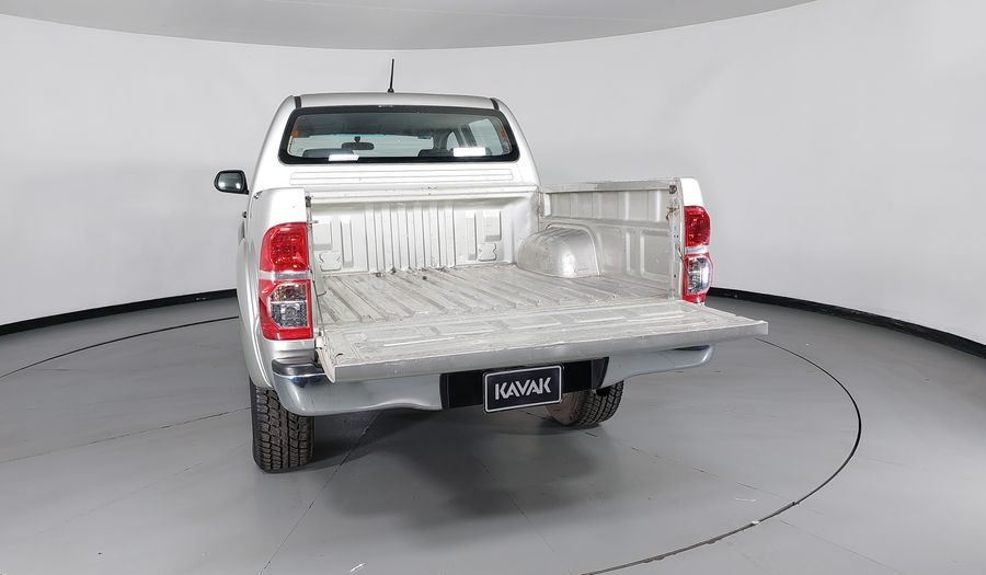 Toyota Hilux 2.7 DOBLE CABINA SR Pickup 2014