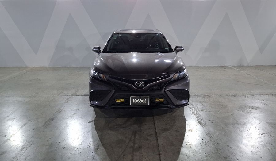 Toyota Camry 2.5 SE AUTO Sedan 2022