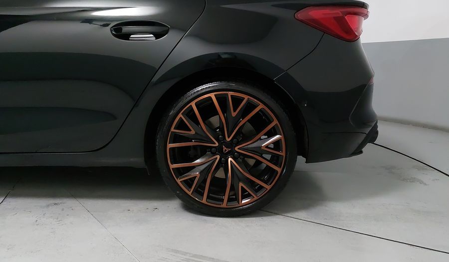 Cupra Leon 2.0 300HP DCT Hatchback 2024