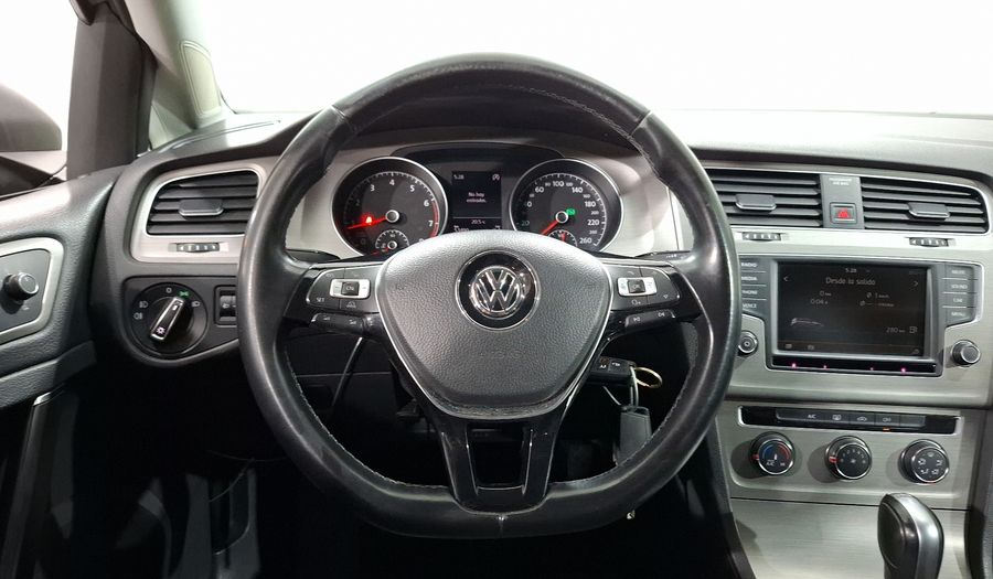 Volkswagen Golf 1.4 COMFORTLINE DSG Hatchback 2016