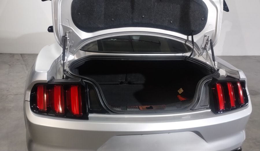 Ford Mustang 5.0 GT PREMIUM FASTBACK V8 TA Coupe 2015