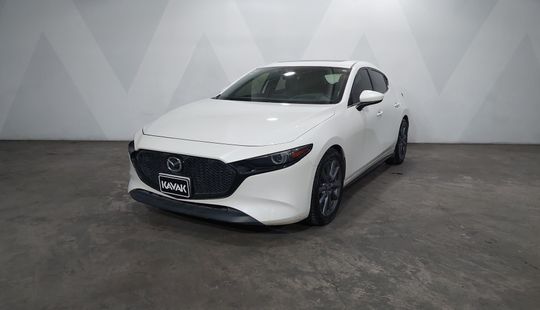 Mazda • Mazda 3