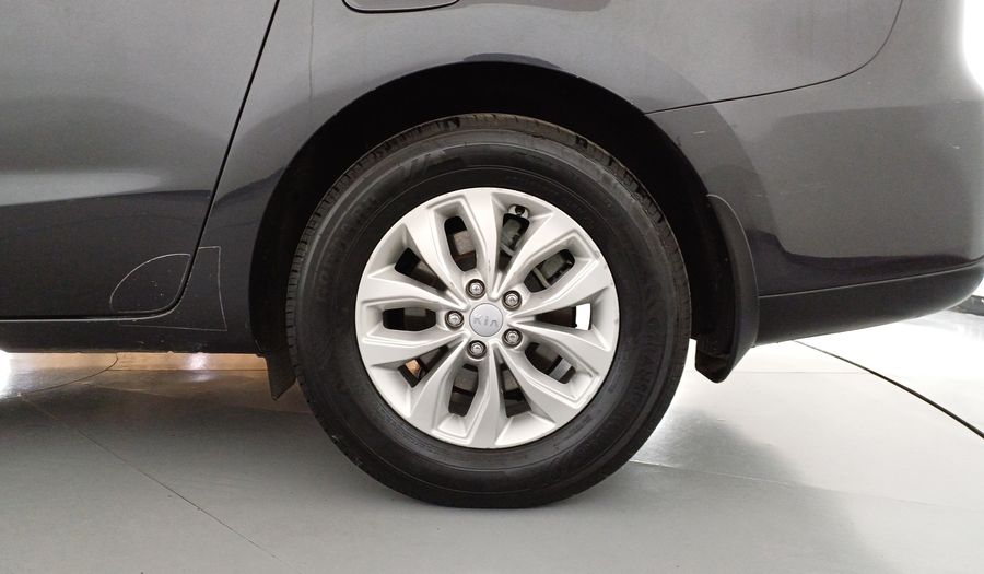 Kia Sedona 3.3 LX AUTO Minivan 2019