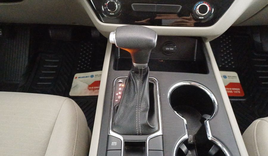 Kia Sedona 3.3 LX AUTO Minivan 2019