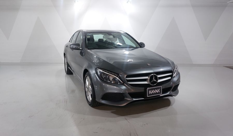 Mercedes Benz Clase C 2.0 200 EXCLUSIVE AUTO Sedan 2018