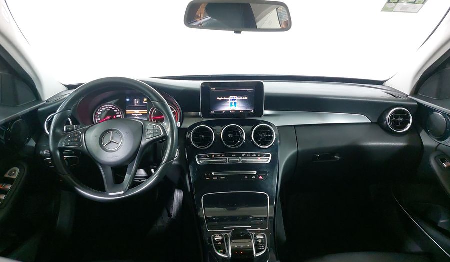 Mercedes Benz Clase C 1.6 180 AUTO Sedan 2018
