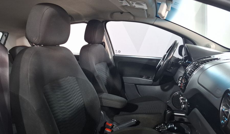 Fiat Palio 1.6 SPORTING DUALOGIC Hatchback 2017