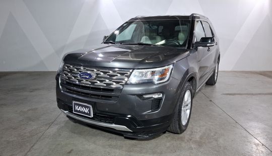 Ford • Explorer