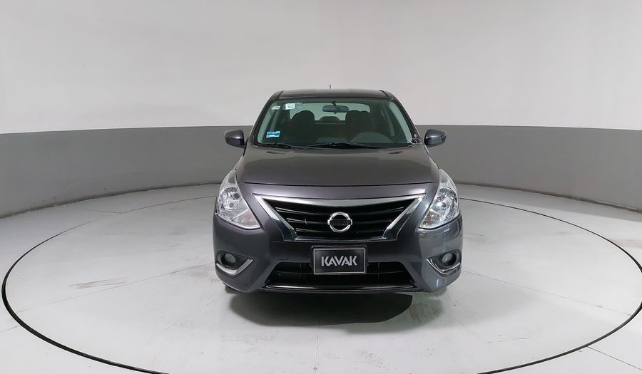 Nissan Versa 1.6 EXCLUSIVE AUTO Sedan 2017