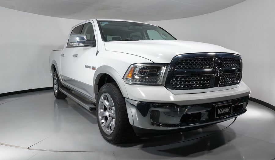 Ram 2500 5.7 CREW CAB LARAMIE 4WD Pickup 2015