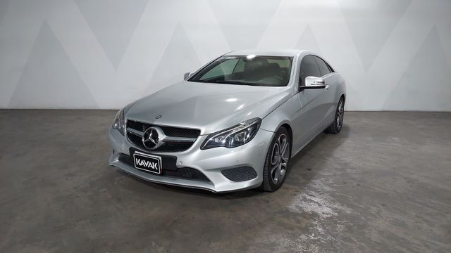 Mercedes Benz • Clase E