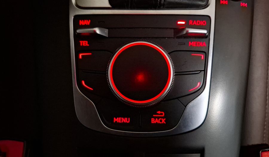 Audi A3 1.8 TFSI ATTRACTION S TRONIC Sedan 2015