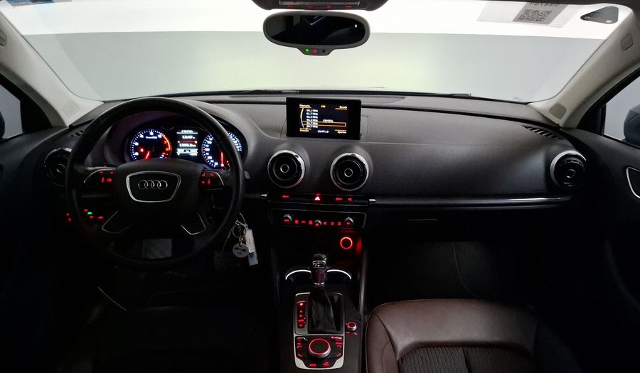Audi A3 1.8 TFSI ATTRACTION S TRONIC Sedan 2015