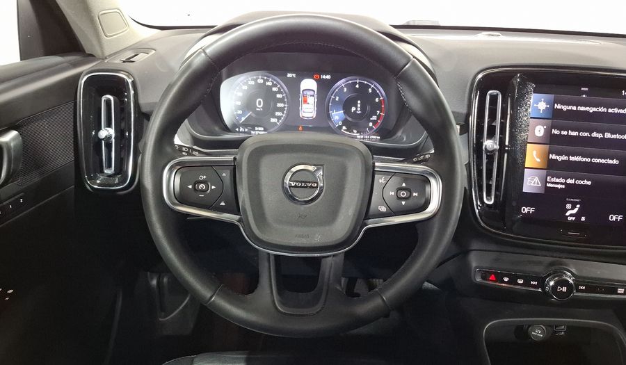 Volvo Xc40 2.0 T4 MOMENTUM AUTO Suv 2022