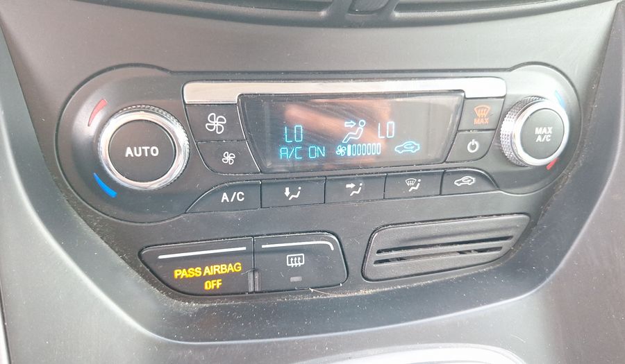 Volkswagen Gol 1.6 HIGHLINE Hatchback 2021