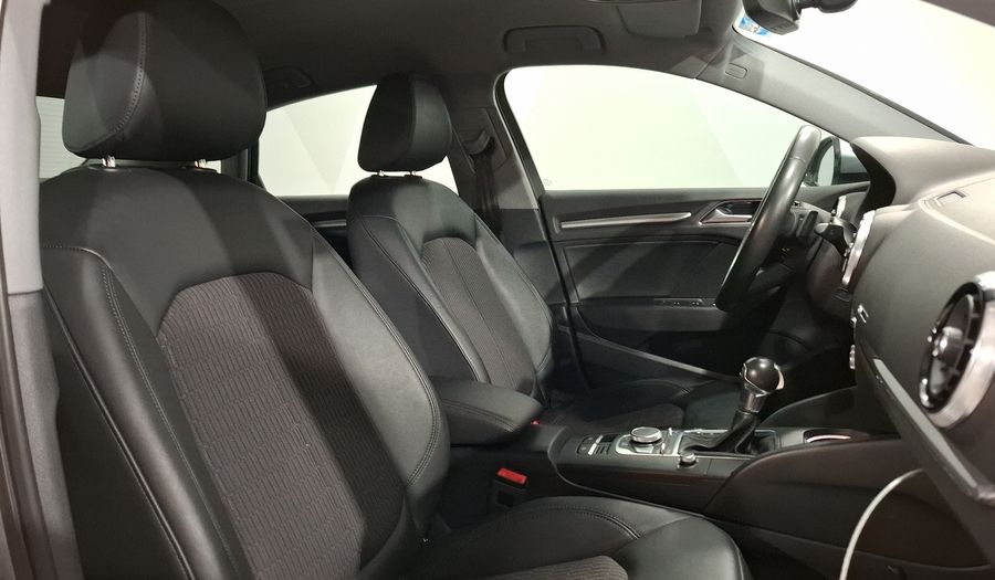 Audi A3 1.4 SELECT DCT Sedan 2018