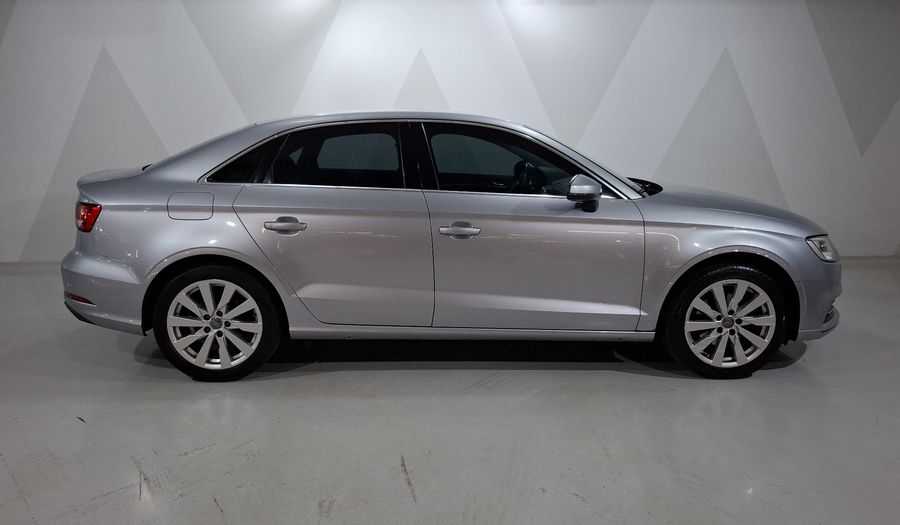Audi A3 1.4 SELECT DCT Sedan 2018