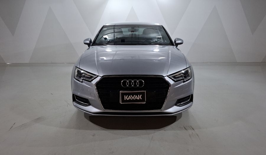 Audi A3 1.4 SELECT DCT Sedan 2018