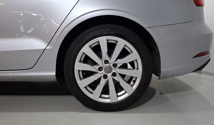 Audi A3 1.4 SELECT DCT Sedan 2018
