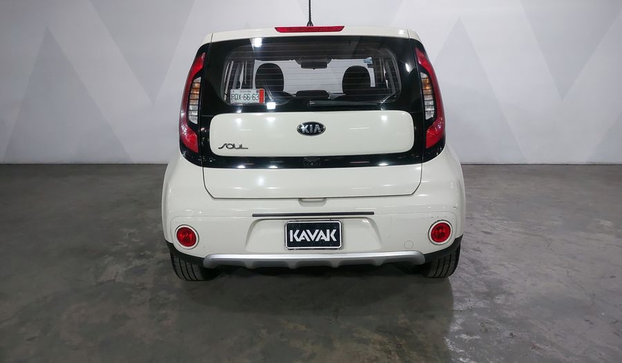 Kia Soul 1.6 LX AT Hatchback 2017