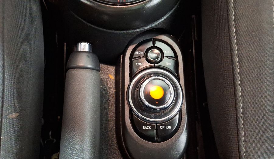 Mini Cooper S 2.0 COOPER CHILI DCT Hatchback 2019