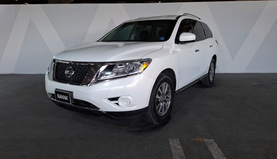 Nissan • Pathfinder