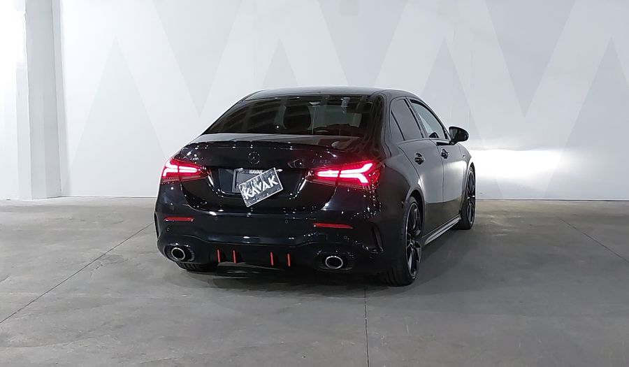 Mercedes Benz Clase A 2.0 MERCEDES-AMG 35 DCT 4MATIC Sedan 2022