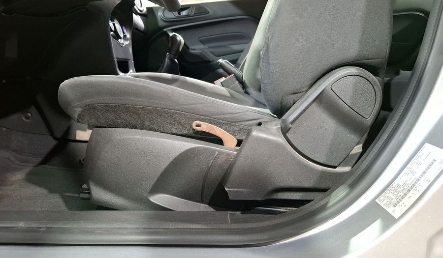 Ford Fiesta 1.6 S MT Sedan 2017