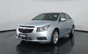 Chevrolet • Cruze