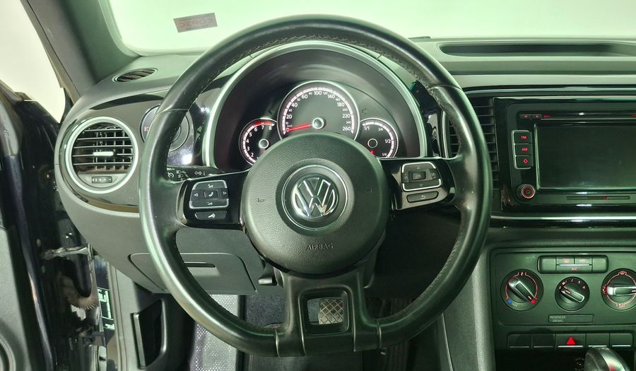 Volkswagen Beetle 1.4 TSI DSG DESIGN Hatchback 2015