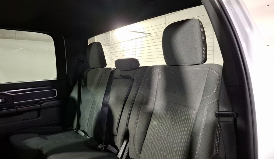 Ram 2500 6.4 HD BIGHORN CREW CAB 4WD V8 AUTO Pickup 2023