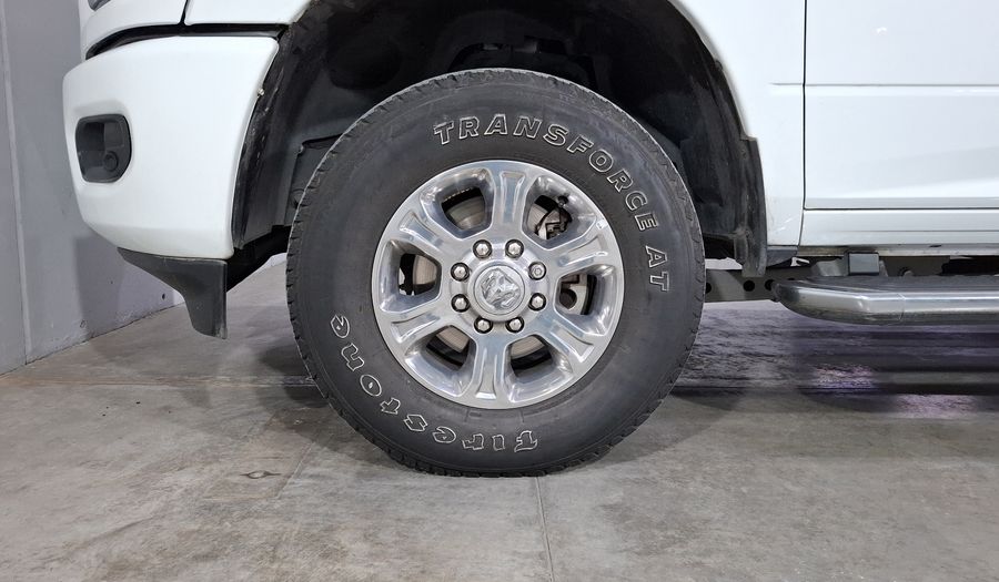 Ram 2500 6.4 HD BIGHORN CREW CAB 4WD V8 AUTO Pickup 2023