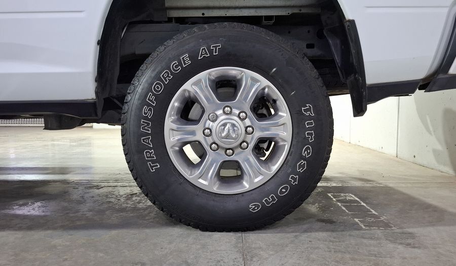 Ram 2500 6.4 HD BIGHORN CREW CAB 4WD V8 AUTO Pickup 2023