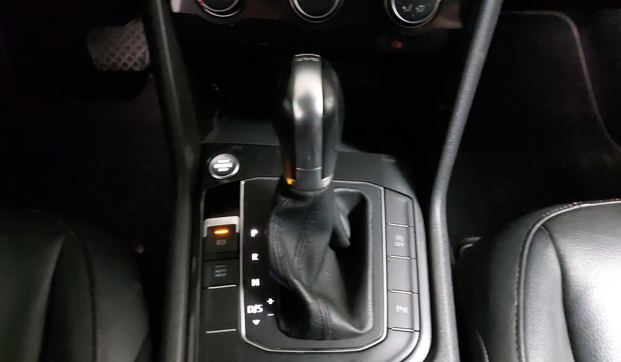 Volkswagen Tiguan 1.4 COMFORTLINE PIEL DCT Suv 2018