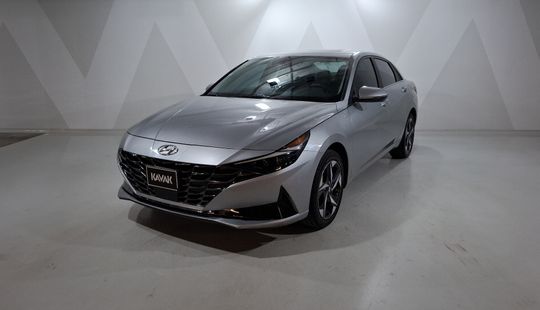 Hyundai • Elantra