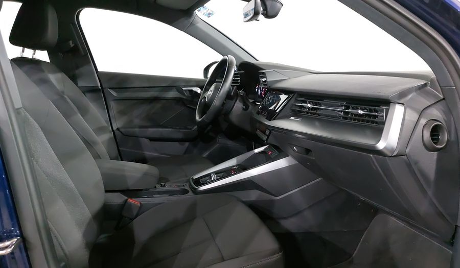 Audi A3 1.4 35 TFSI DYNAMIC AUTO Sedan 2022