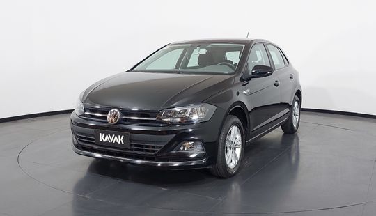 Volkswagen • Polo