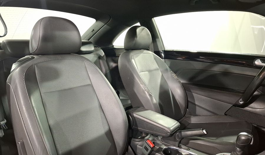 Volkswagen Beetle 2.5 SPORTLINE TIPTRONIC Hatchback 2016