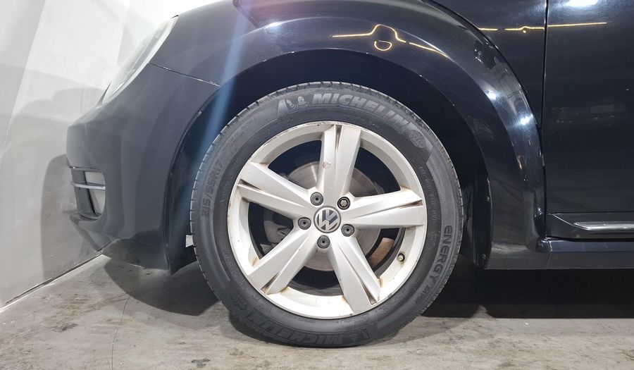 Volkswagen Beetle 2.5 SPORTLINE TIPTRONIC Hatchback 2016