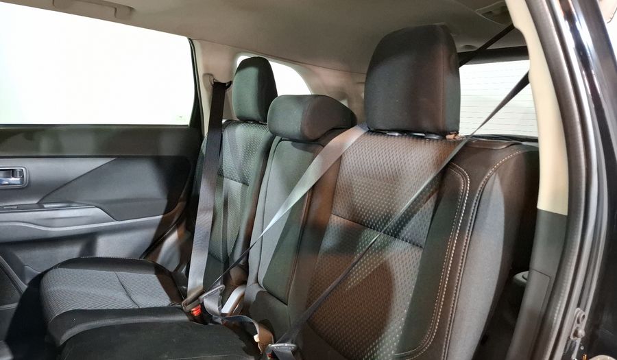 Mitsubishi Outlander 2.4 SE CVT Suv 2019