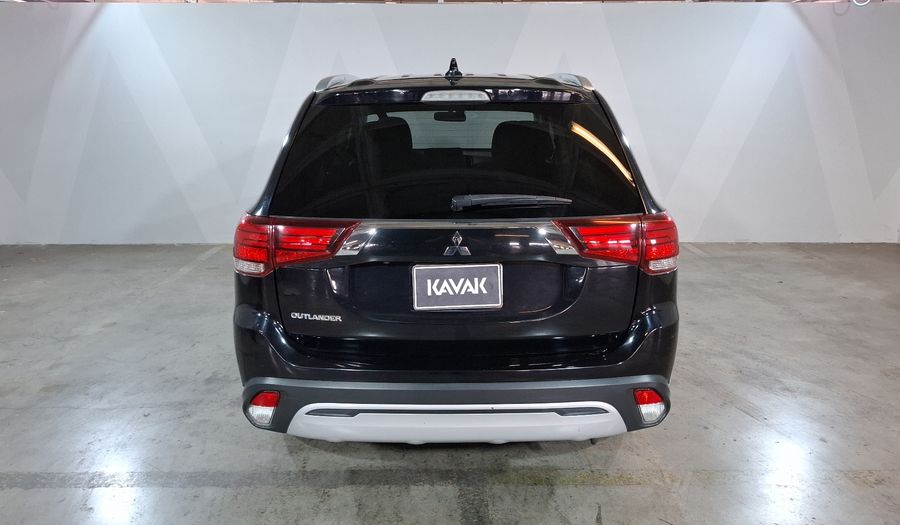 Mitsubishi Outlander 2.4 SE CVT Suv 2019