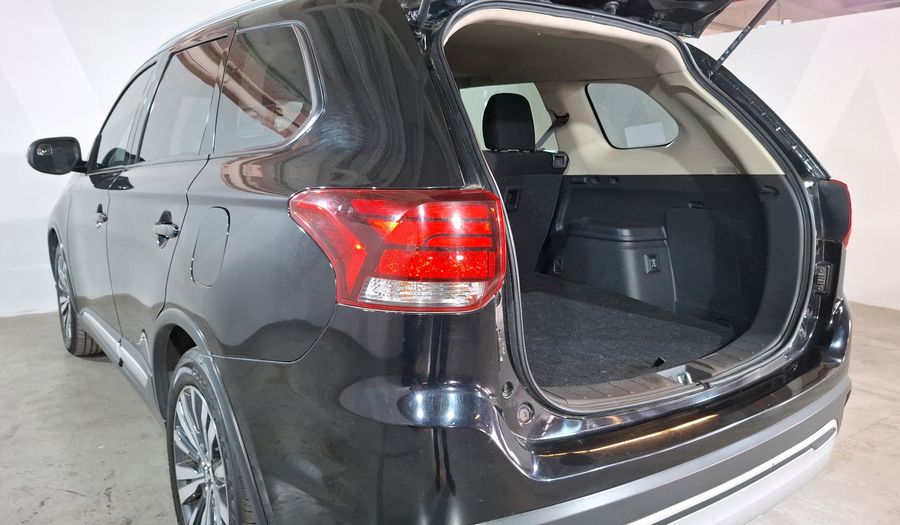 Mitsubishi Outlander 2.4 SE CVT Suv 2019