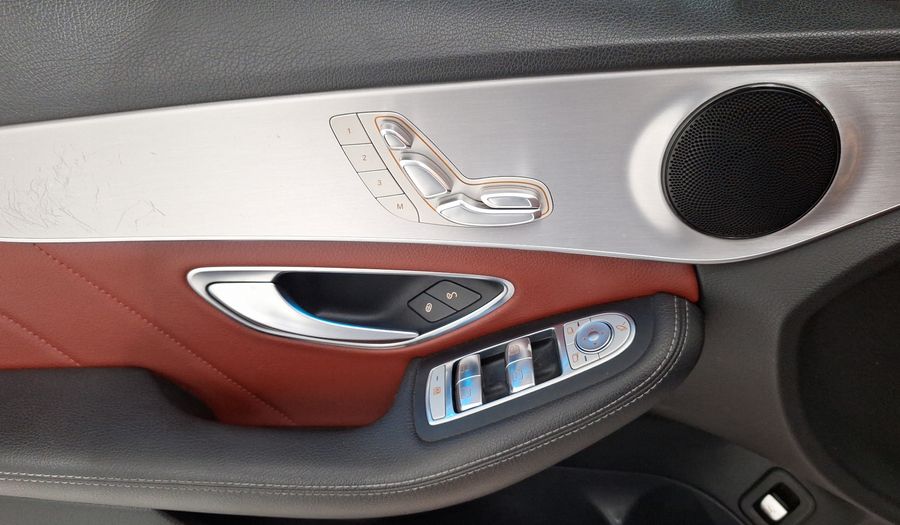 Mercedes Benz Clase C 2.0 250 CGI SPORT AT Sedan 2016