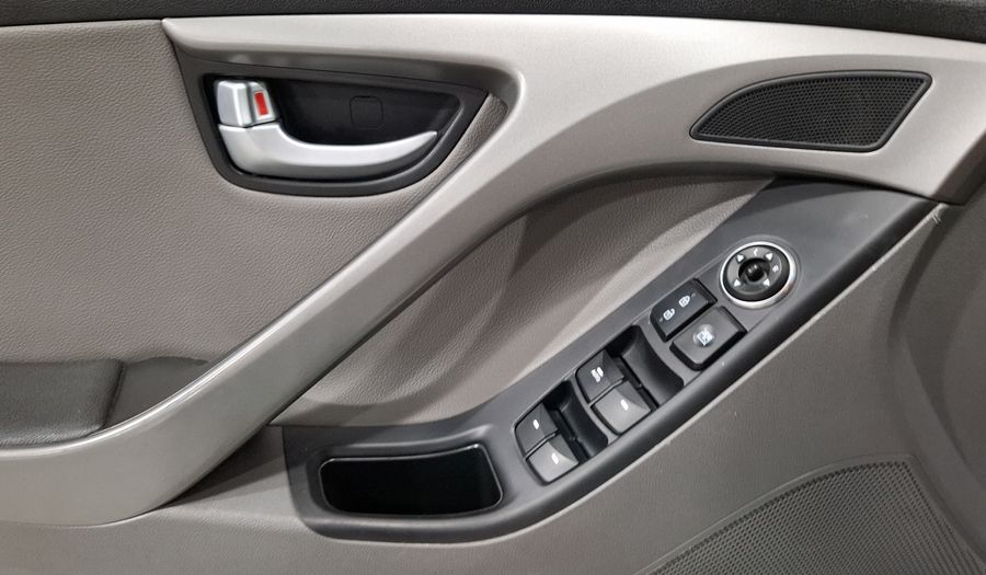 Hyundai Elantra 1.8 LIMITED TECH AT Sedan 2015