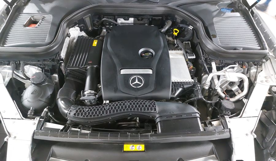 Mercedes Benz Clase Glc 2.0 GLC 300 SPORT AUTO 4WD Suv 2019