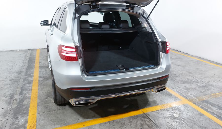 Mercedes Benz Clase Glc 2.0 GLC 300 SPORT AUTO 4WD Suv 2019
